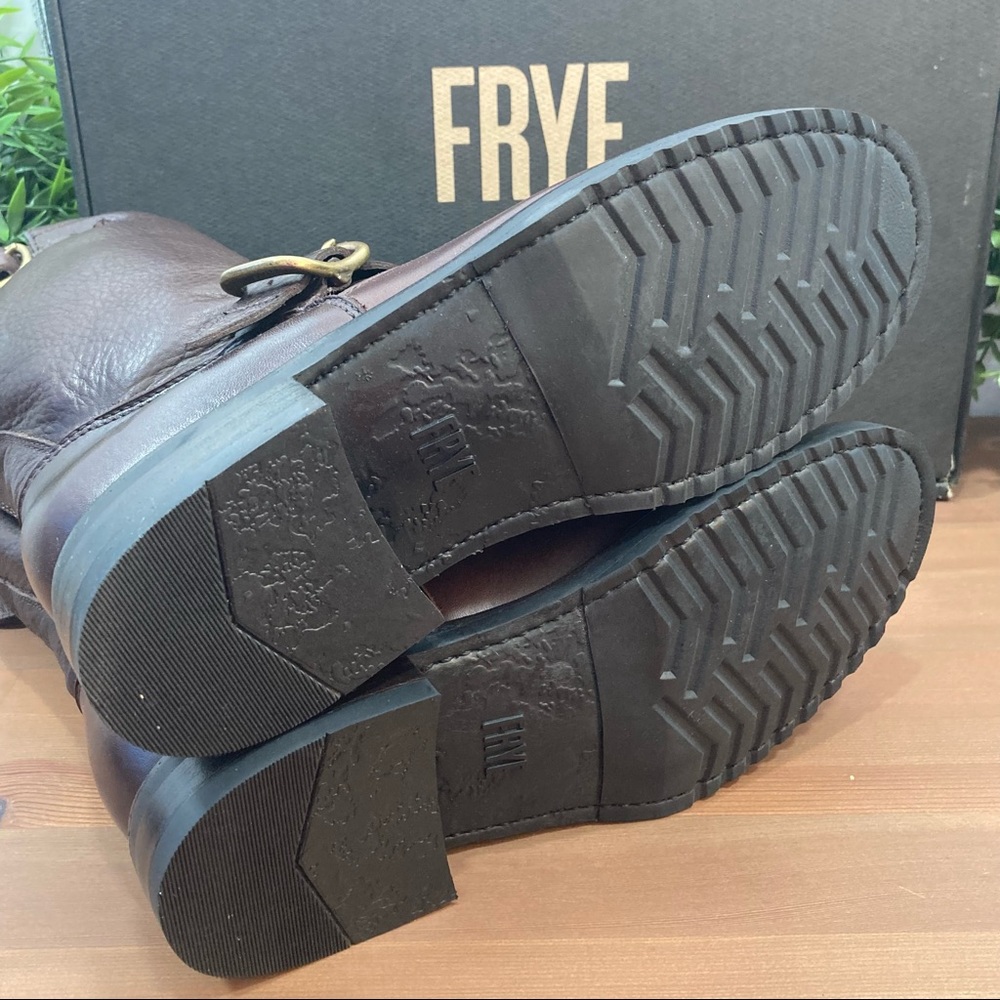 Frye Women's Veronica Short Leather Boot Dark Brown - Picture 11 of 12